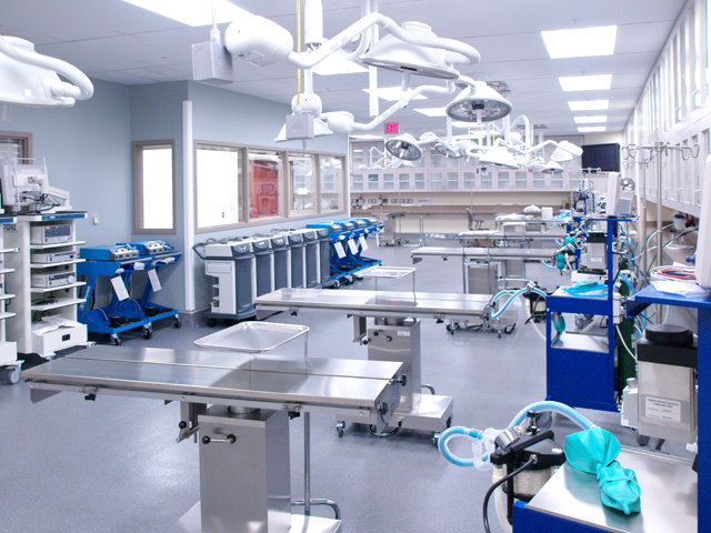 The procedural skills lab at the Center for Procedural Innovation on the Mayo Clinic Scottsdale campus, equipped with eight surgical stations.